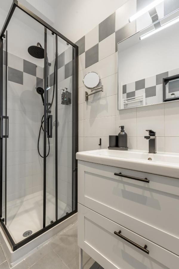 Imperium House - Appartamento Con Giardino Privato, 3 Minuti Da Metro Piazza Bologna, A-C, Roma Exterior foto